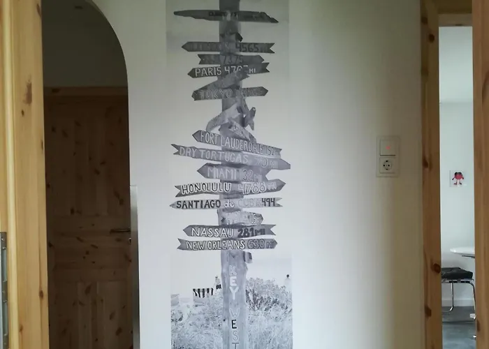 Am Silberg Daire Plettenberg